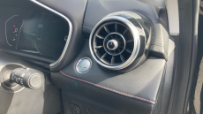 MG Hs 1.5 T-GDI Exclusive 5dr DCT Petrol Hatchback